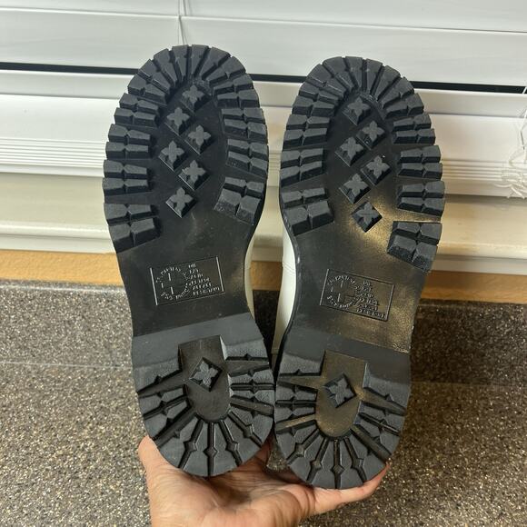 Dr. Martens 2976 Quad Womens 10 White Leather Chelsea Platform Boots Men 9 EU 42 - Picture 9 of 10